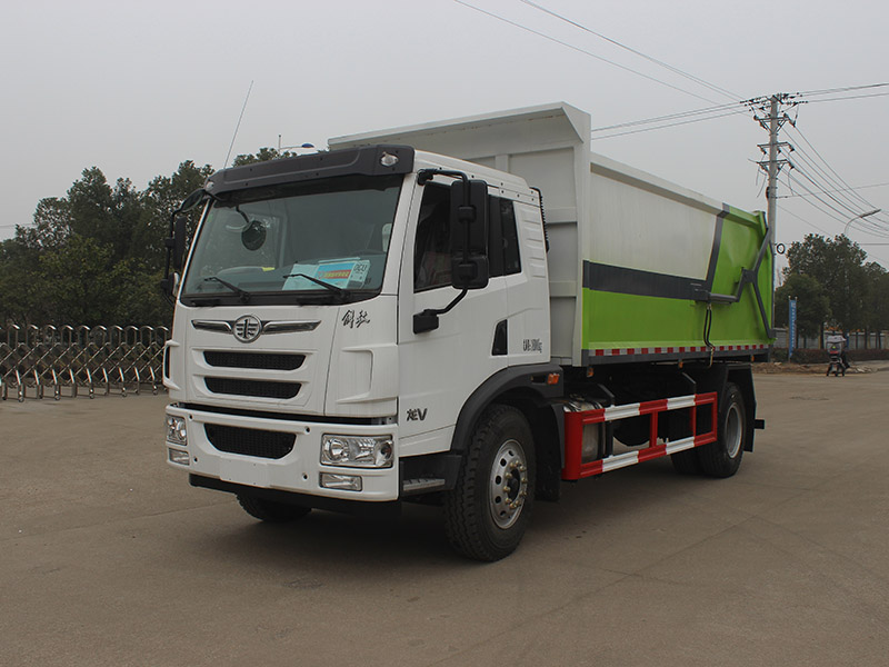 解放龍V底盤壓縮式對接垃圾車