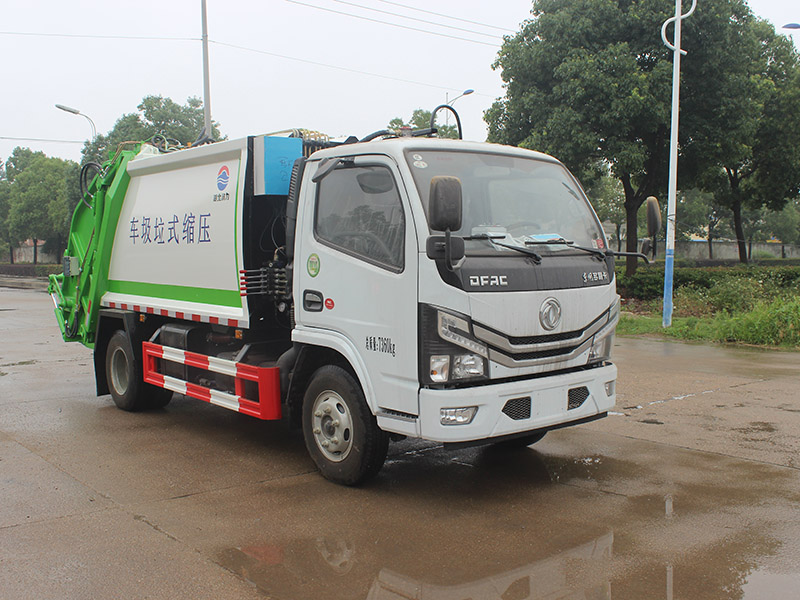 東風(fēng)多利卡6方壓縮垃圾車(chē)