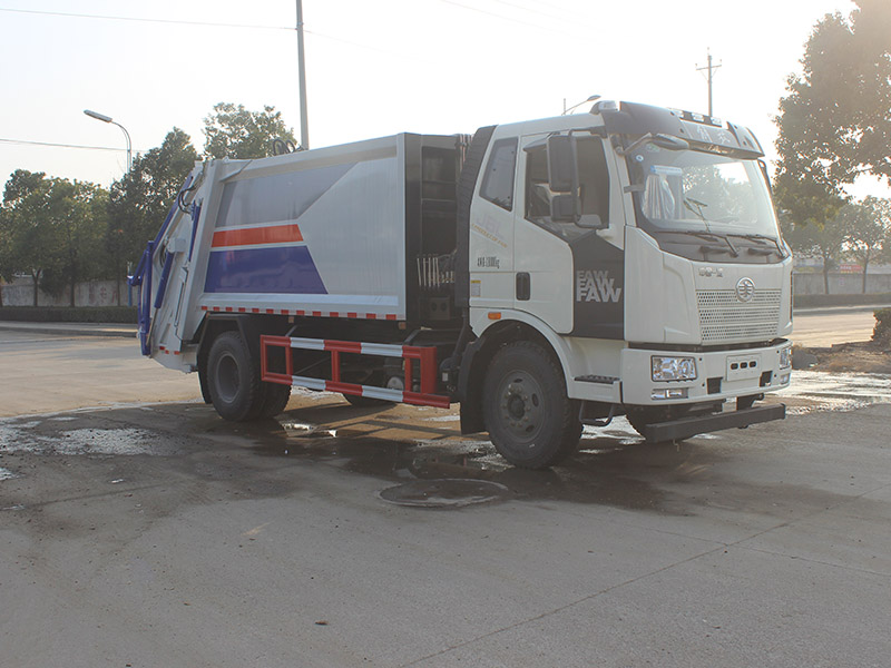 解放SCS5180ZYSCA-6壓縮垃圾車