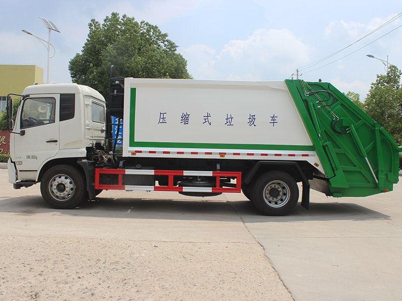 東風(fēng)天錦12-14方壓縮垃圾車