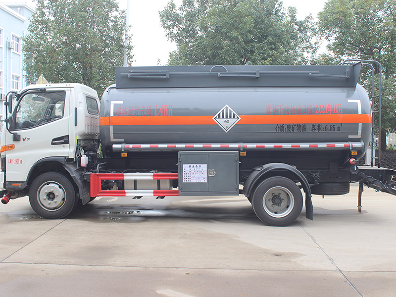 江淮駿鈴6.85立方SCS5120GZWHFC6雜項(xiàng)危險(xiǎn)物品罐式運(yùn)輸車