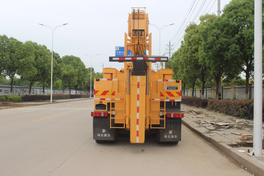 潤(rùn)知星牌SCS5411TQZZ6型清障車(chē)