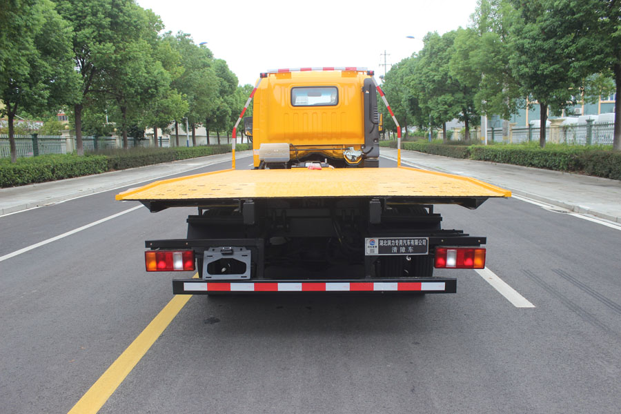 潤(rùn)知星牌SCS5040TQZZ6型清障車