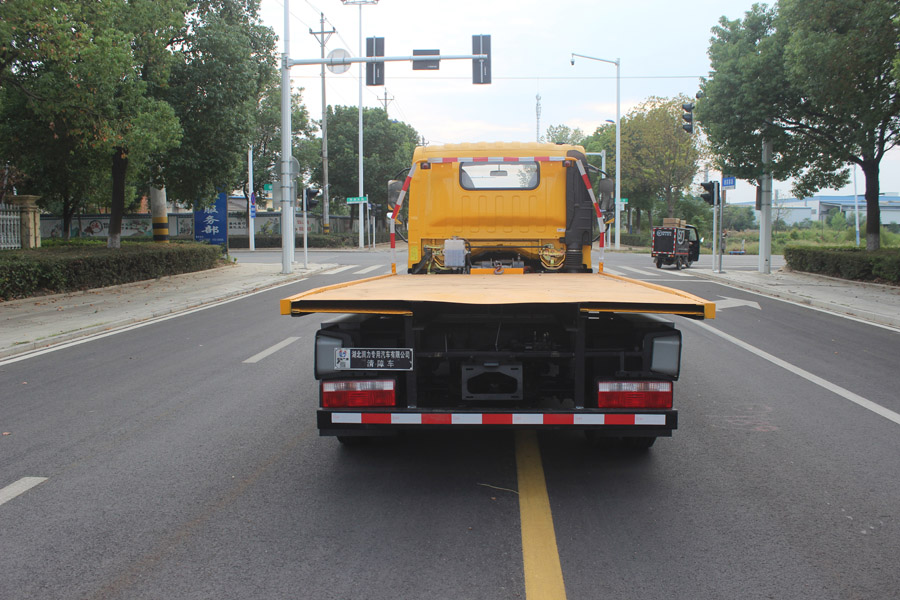 潤知星牌SCS5043TQZCA6型清障車
