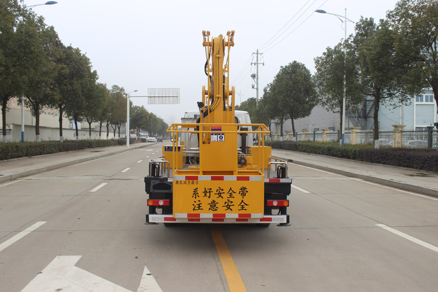 潤(rùn)知星牌SCS5033JGK13EQ6型高空作業(yè)車