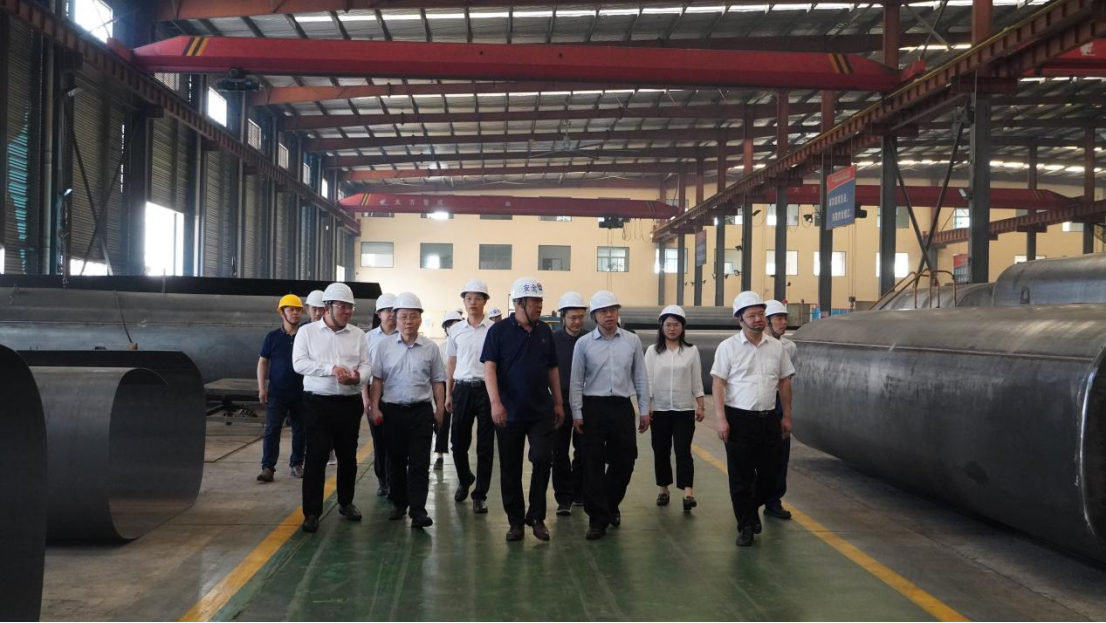 市場(chǎng)監(jiān)管總局調(diào)研組蒞臨湖北潤(rùn)力專汽調(diào)研