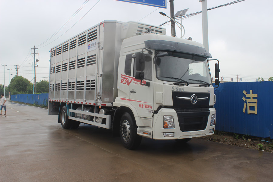 潤知星牌SCS5181CCQDFV6型畜禽運輸車