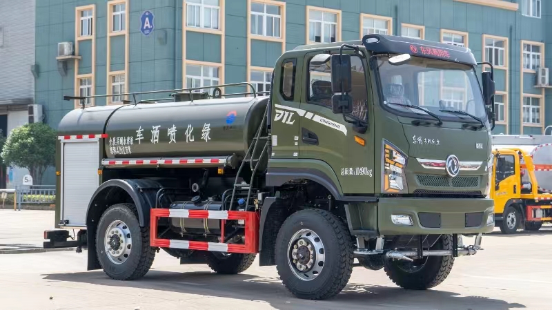 【潤(rùn)力精品車】【潤(rùn)知星】東風(fēng)專底四驅(qū)消防灑水車